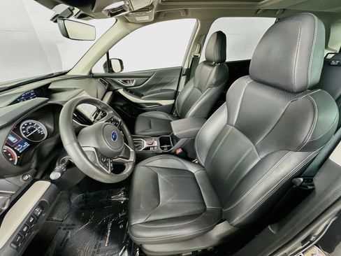 Used 2023 Subaru Forester Limited AWD/4WD image 22