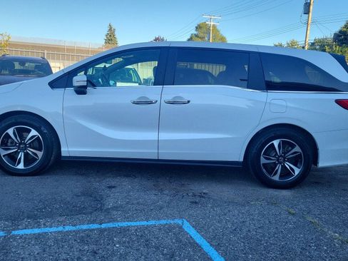 Used 2024 Honda Odyssey EX-L image 6