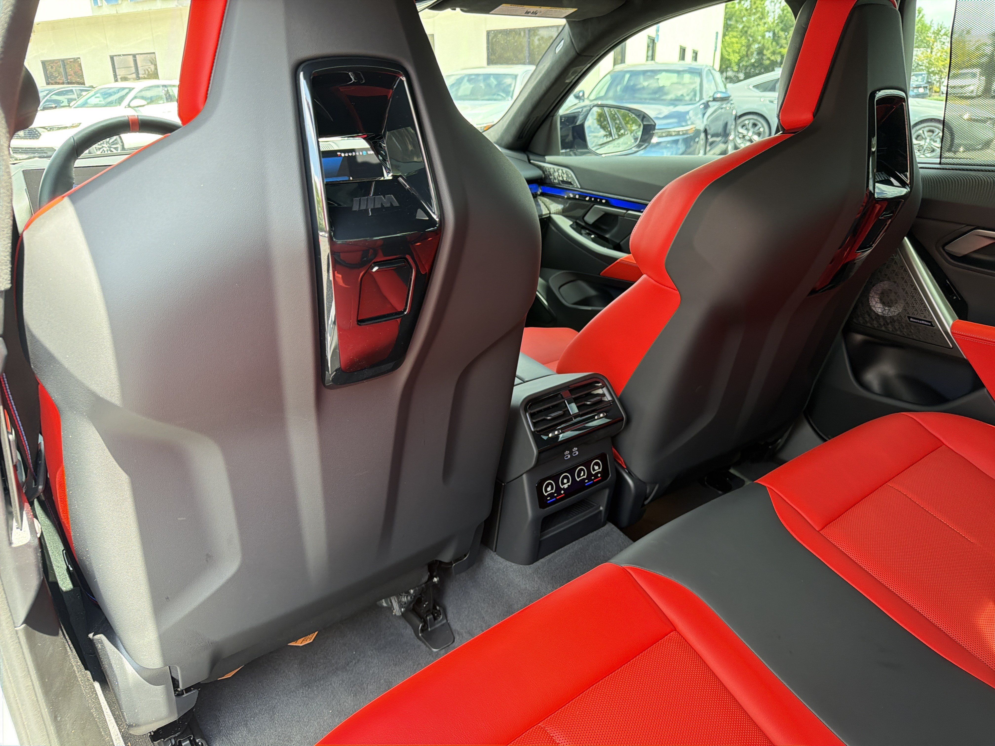 Certified 2026 BMW M5 w/ Executive Package AWD/4WD image 22