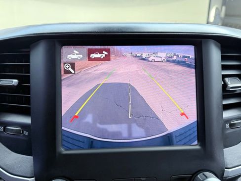 Used 2020 RAM 3500 Big Horn w/ Level 2 Equipment Group image 18