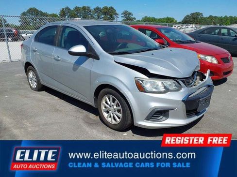 Used 2017 Chevrolet Sonic LT FWD image 1