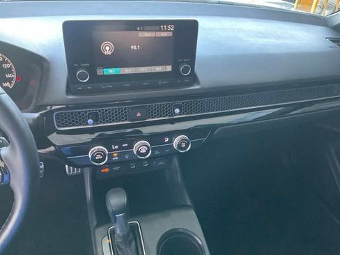 Certified 2025 Honda Civic Sport image 12