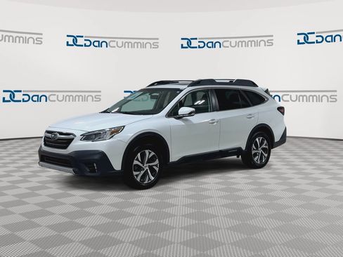 Used 2022 Subaru Outback Limited AWD/4WD image 4