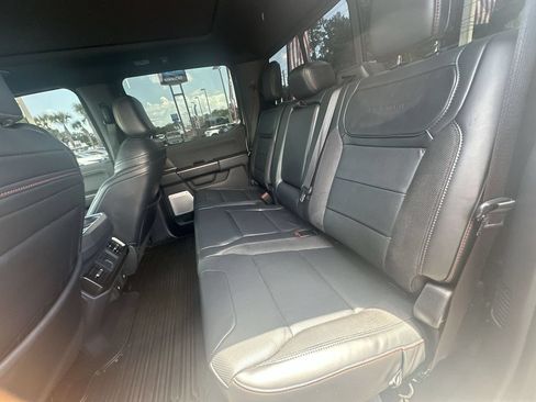 Used 2025 Ford F150 Raptor AWD/4WD image 28