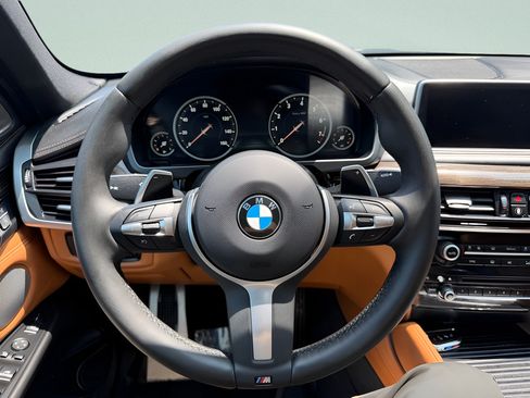 Used 2018 BMW X6 xDrive35i w/ M Sport Package AWD/4WD image 15