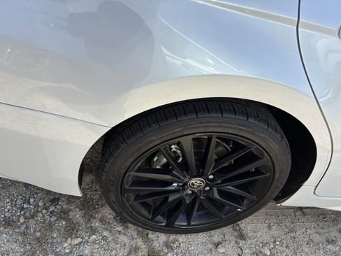 Used 2021 Toyota Camry XSE image 9