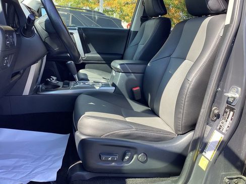 Used 2024 Toyota 4Runner SR5 Premium image 11