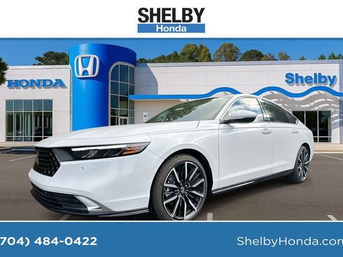 New 2025 Honda Accord Touring image 1