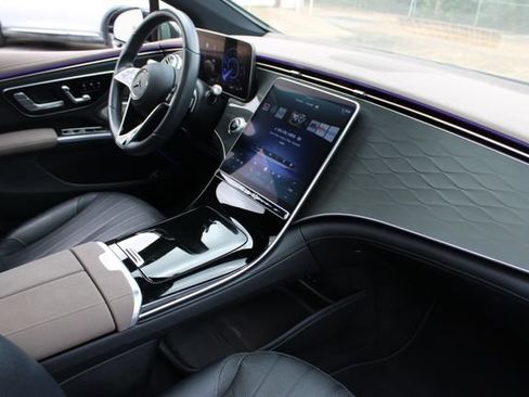 Used 2023 Mercedes-Benz EQS 450+ Sedan image 13