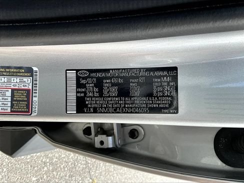 Certified 2022 Hyundai Tucson SEL w/ Cargo Package AWD/4WD image 19
