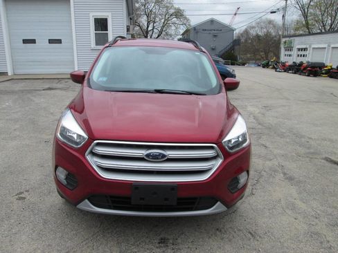 Used 2018 Ford Escape SE w/ SE Sync 3 Package image 6