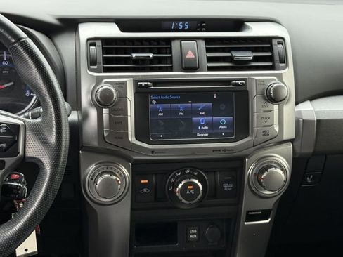 Used 2018 Toyota 4Runner SR5 RWD image 18