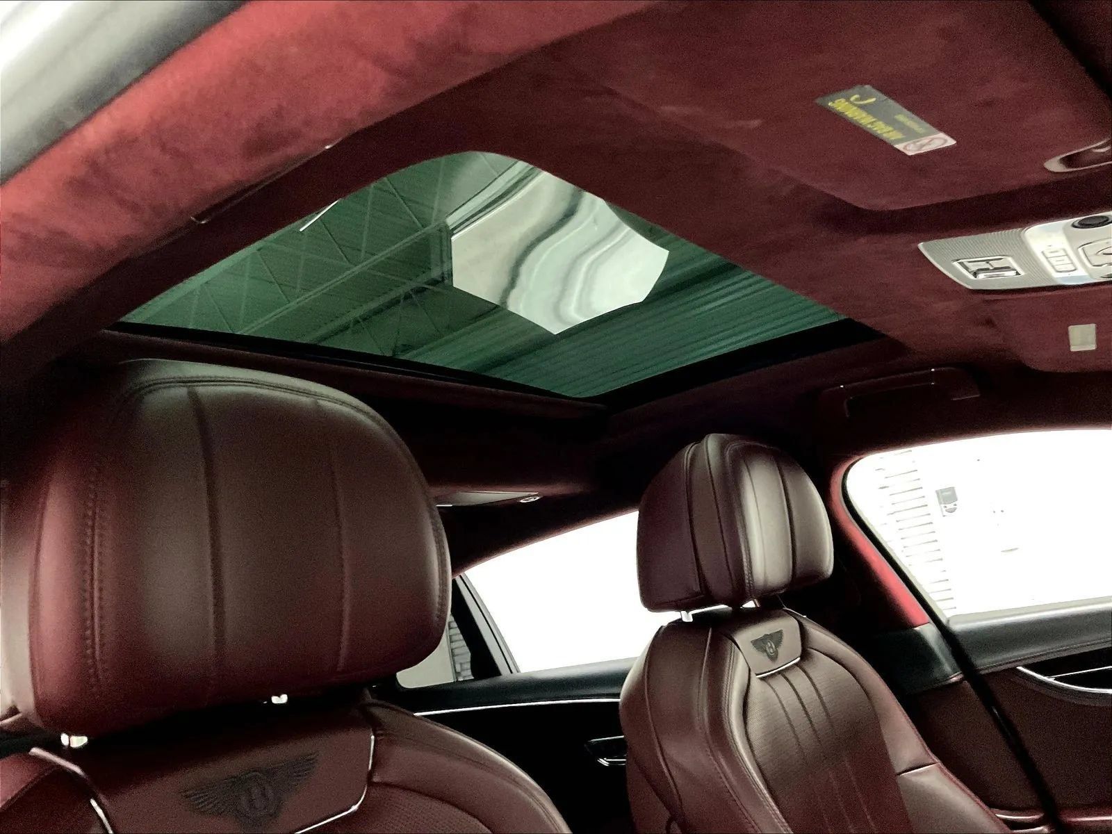 Used 2021 Bentley Flying Spur V8 AWD/4WD image 29