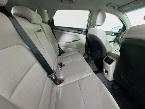 Used 2020 Hyundai Tucson SEL FWD image 25