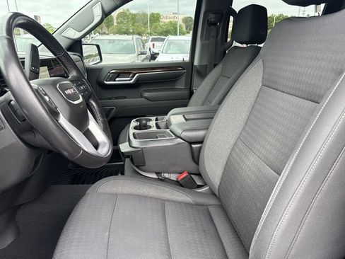 Used 2022 GMC Sierra 1500 Elevation w/ LPO, Elevation Black Package RWD image 5