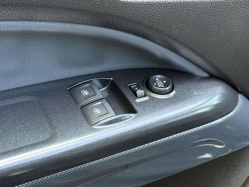 Certified 2017 Chevrolet Colorado Z71 AWD/4WD image 10