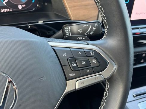 Used 2024 Volkswagen Atlas SE image 44