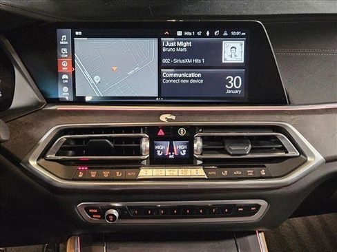 Certified 2023 BMW X5 M50i w/ Executive Package image 15