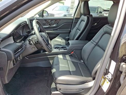 New 2025 Lincoln Corsair AWD w/ Equipment Group 101A image 6