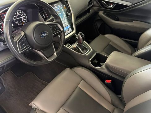 Used 2023 Subaru Outback Onyx Edition AWD/4WD image 9