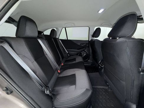 Used 2024 Subaru Outback Premium AWD/4WD image 15