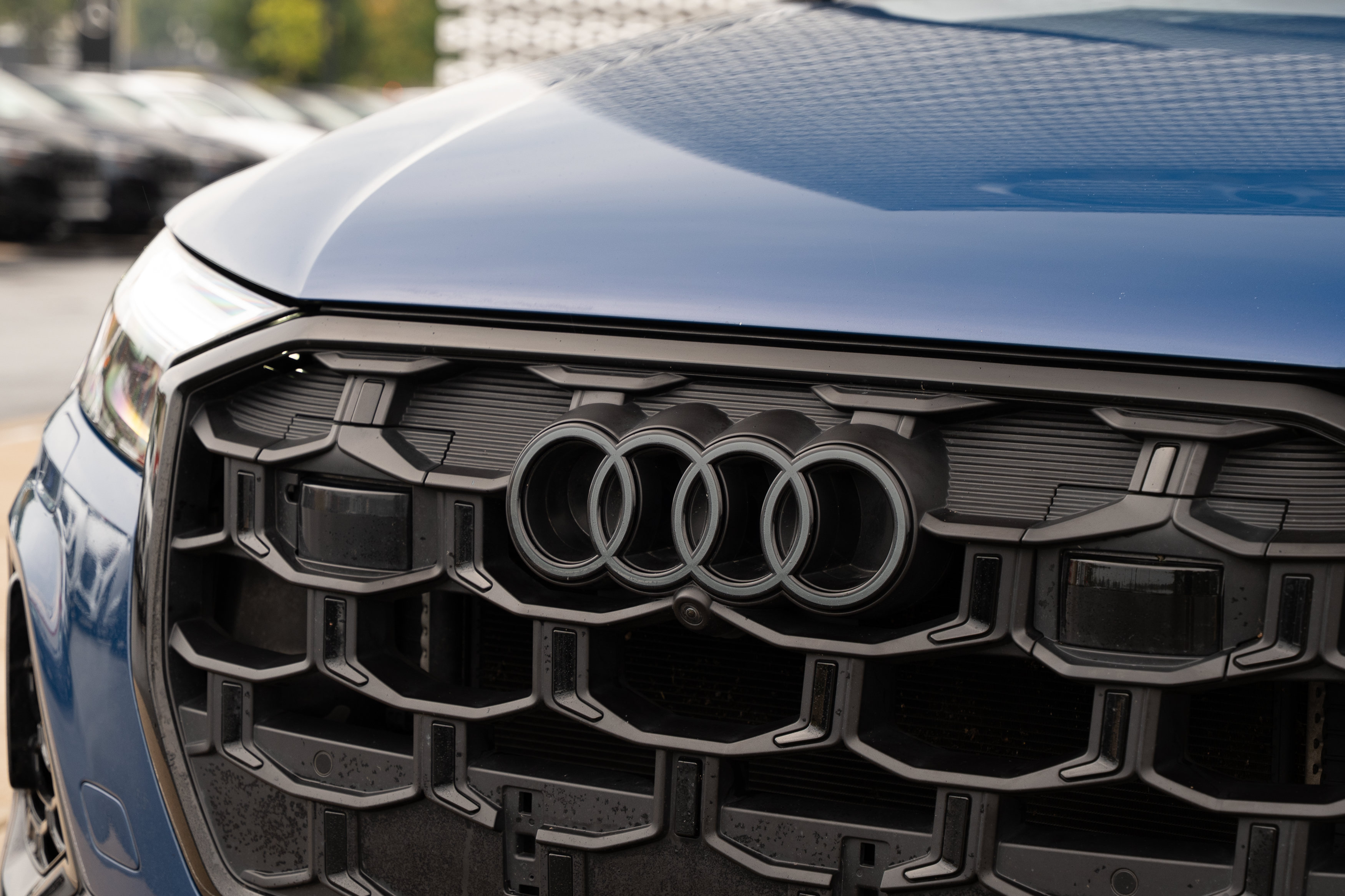 Used 2025 Audi SQ7 Premium Plus AWD/4WD image 40