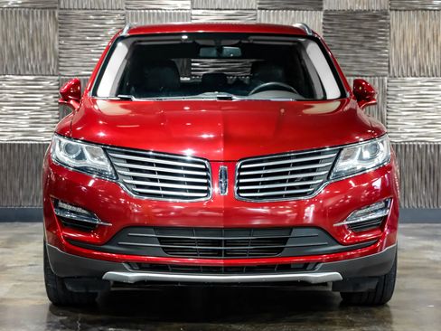 Used 2017 Lincoln MKC Select w/ Select Plus Package FWD image 5