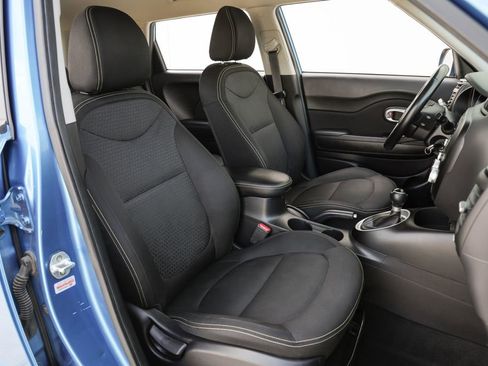 Used 2016 Kia Soul + w/ Designer's Package FWD image 20