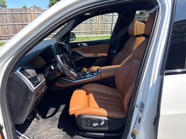 Used 2022 BMW X7 M50i w/ Cold Weather Package AWD/4WD image 25