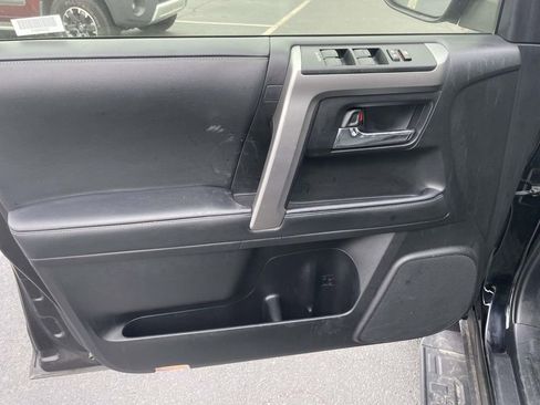 Used 2024 Toyota 4Runner SR5 Premium image 27