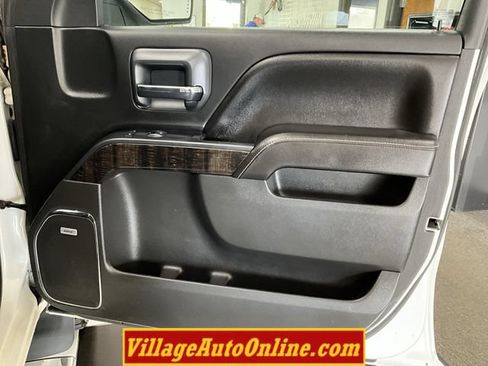 Used 2015 GMC Sierra 1500 Denali w/ Driver Alert Package AWD/4WD image 18