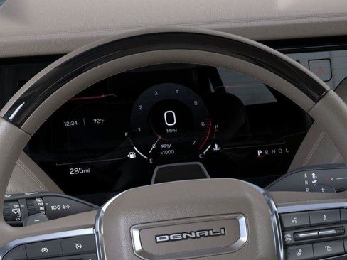 New 2026 GMC Yukon Denali w/ Denali Reserve Package AWD/4WD image 21