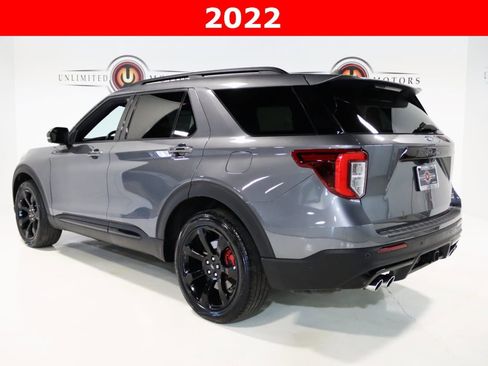 Used 2022 Ford Explorer ST w/ Equipment Group 401A image 3