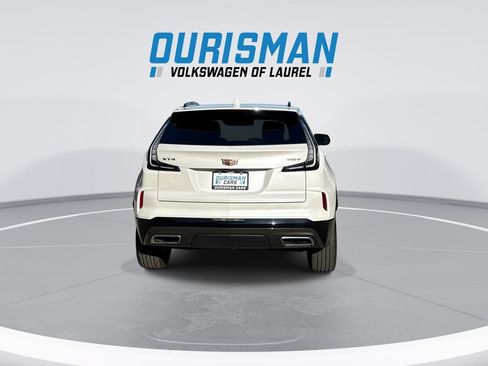 Used 2024 Cadillac XT4 Sport FWD image 7