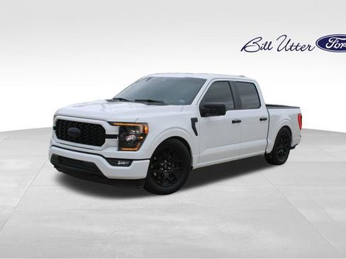 Used 2023 Ford F150 4x4 SuperCrew image 1
