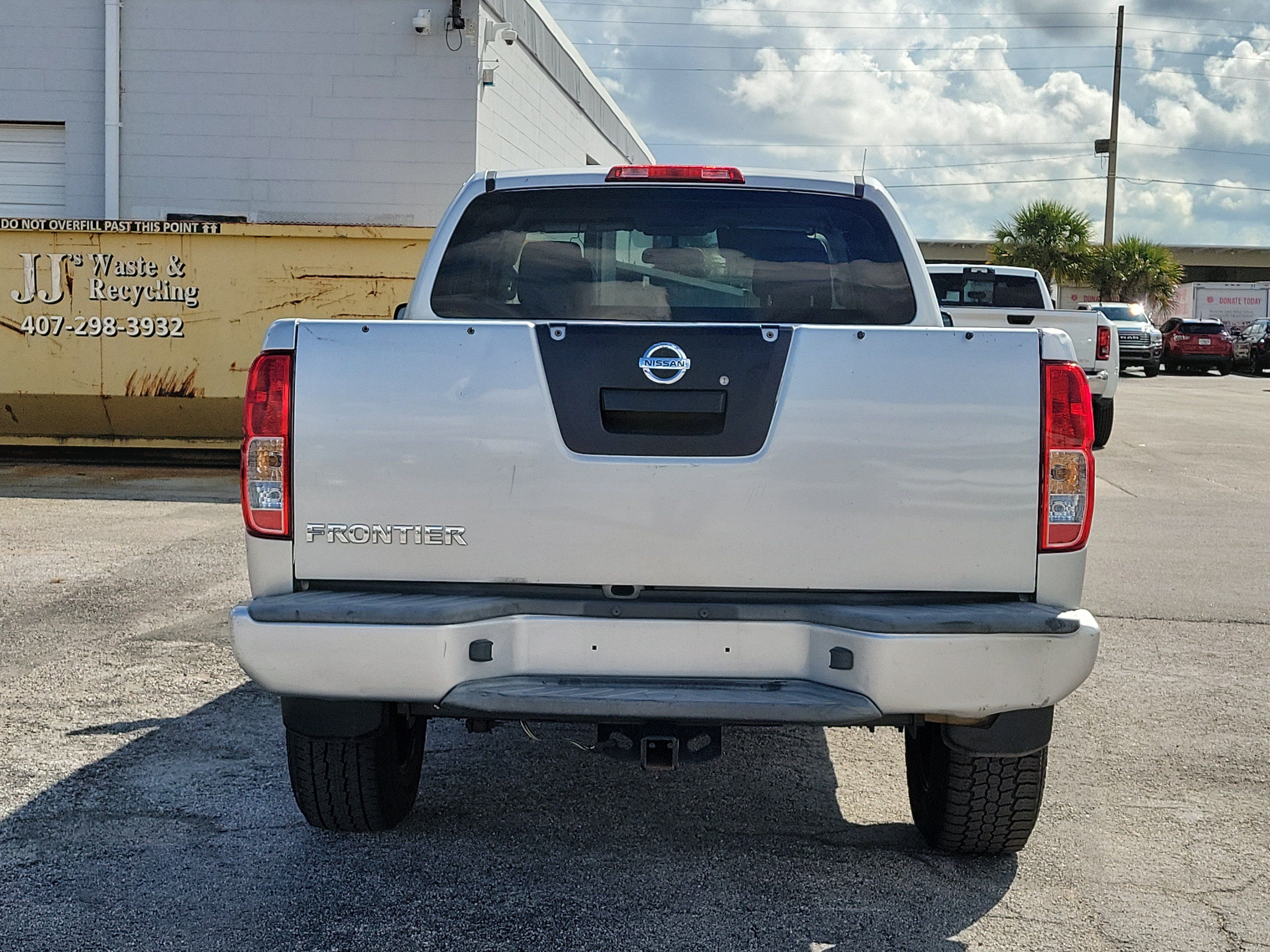 Used 2017 Nissan Frontier S RWD image 6