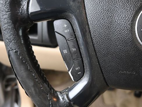 Used 2007 Chevrolet Avalanche LTZ w/ LTZ Preferred Equipment Group image 25