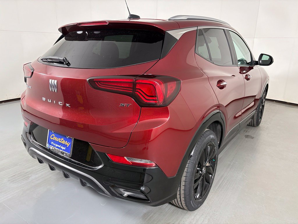 Used 2024 Buick Encore GX Sport Touring FWD image 8