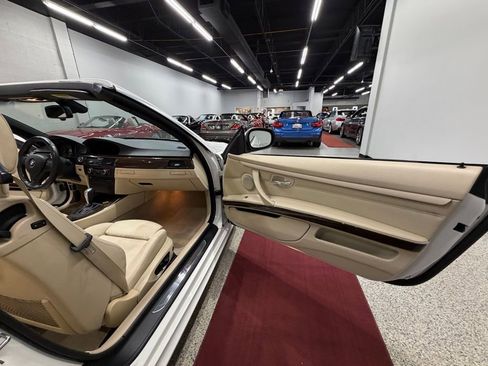 Used 2010 BMW 328i Convertible RWD image 26