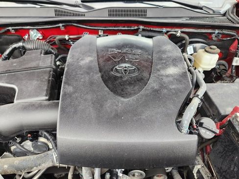 Used 2022 Toyota Tacoma SR5 image 30