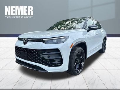 New 2026 Volkswagen Tiguan SE R-Line