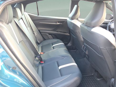 Certified 2025 Toyota Camry SE image 18