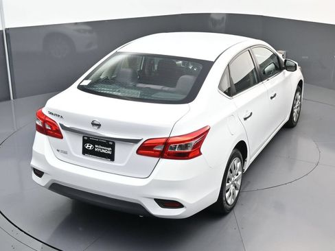 Used 2018 Nissan Sentra S FWD image 16