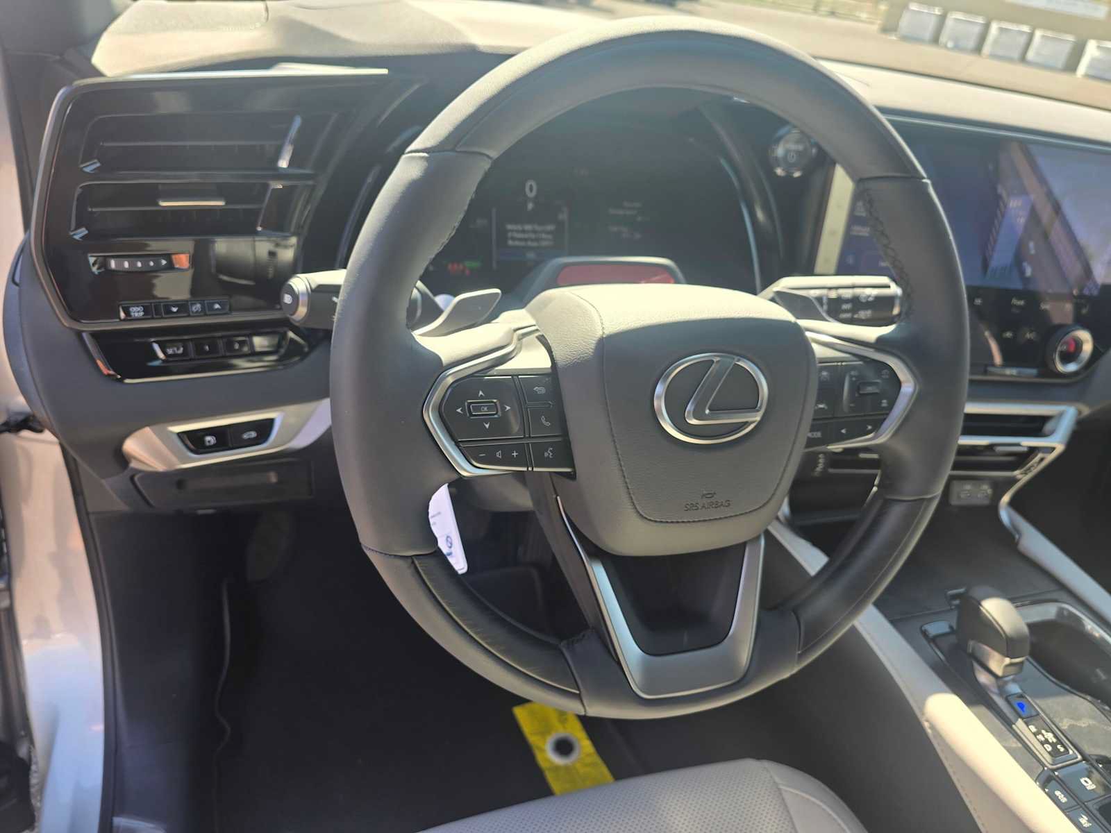 New 2026 Lexus RX 350h w/ Convenience Package AWD/4WD image 25