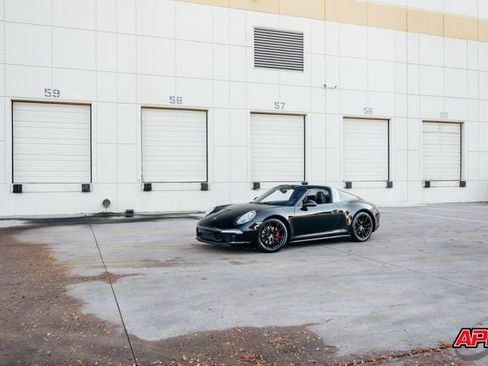 Used 2016 Porsche 911 Targa 4S image 39