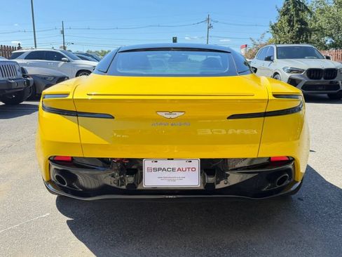 Used 2020 Aston Martin DB11 Coupe RWD image 7