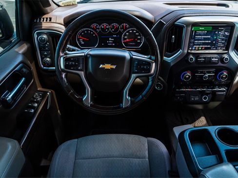 Used 2020 Chevrolet Silverado 1500 LT w/ Texas Edition AWD/4WD image 30