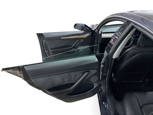 Certified 2021 Tesla Model 3 Standard Range Plus RWD image 10