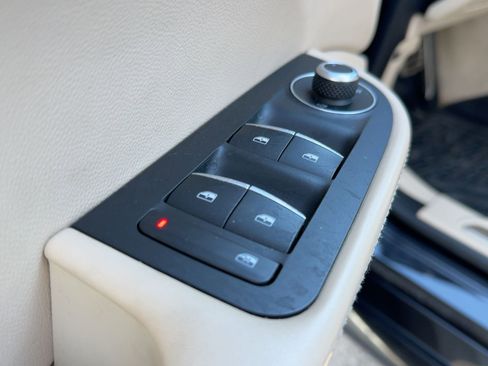 Used 2018 Alfa Romeo Giulia Ti w/ Quick Order Package 22X Lusso image 30