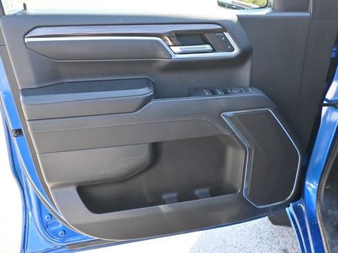 Used 2023 Chevrolet Silverado 1500 RST w/ Protection Package image 10